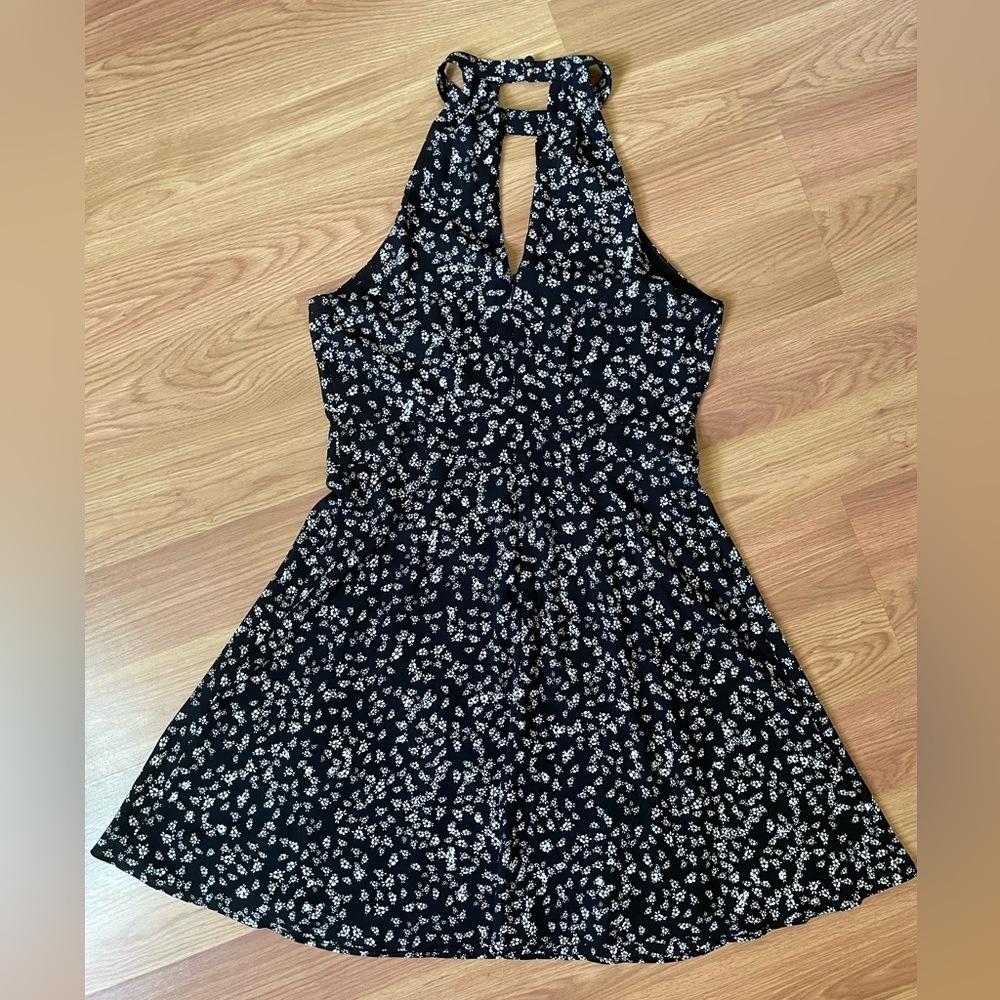 EXPRESS - Black sundress with flower pattern, Size 8